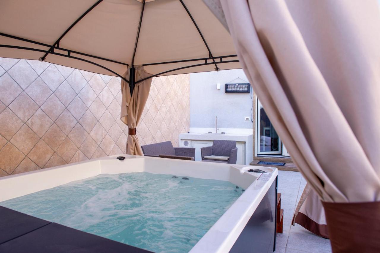Joyce Luxury Suite Monopoli Bagian luar foto