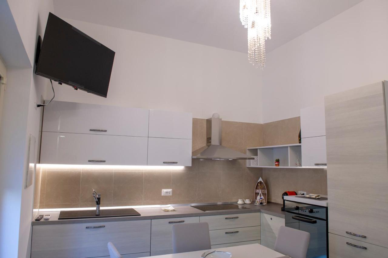 Joyce Luxury Suite Monopoli Bagian luar foto