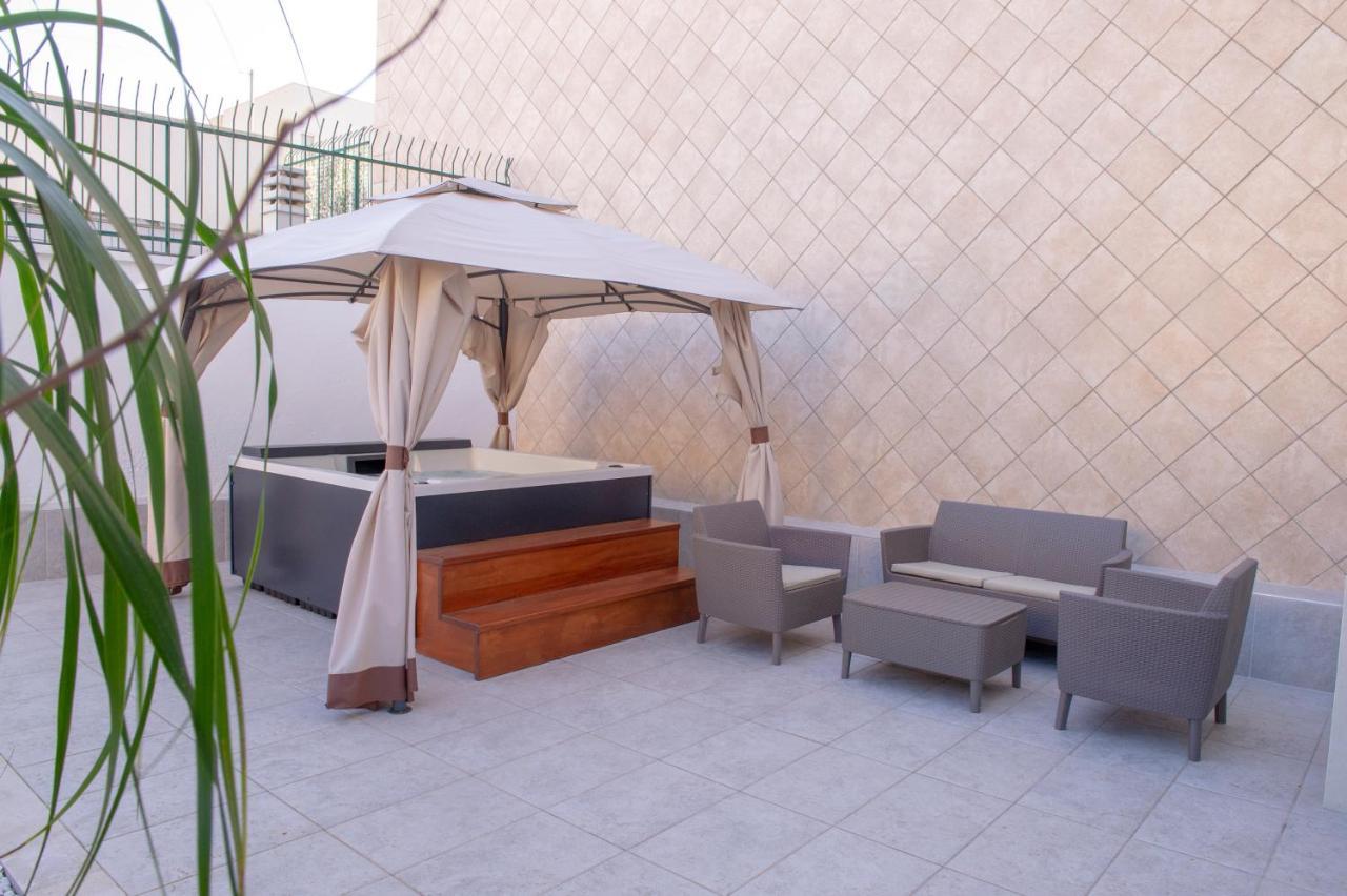 Joyce Luxury Suite Monopoli Bagian luar foto